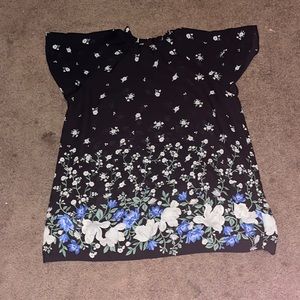 Old Navy flower shirt large